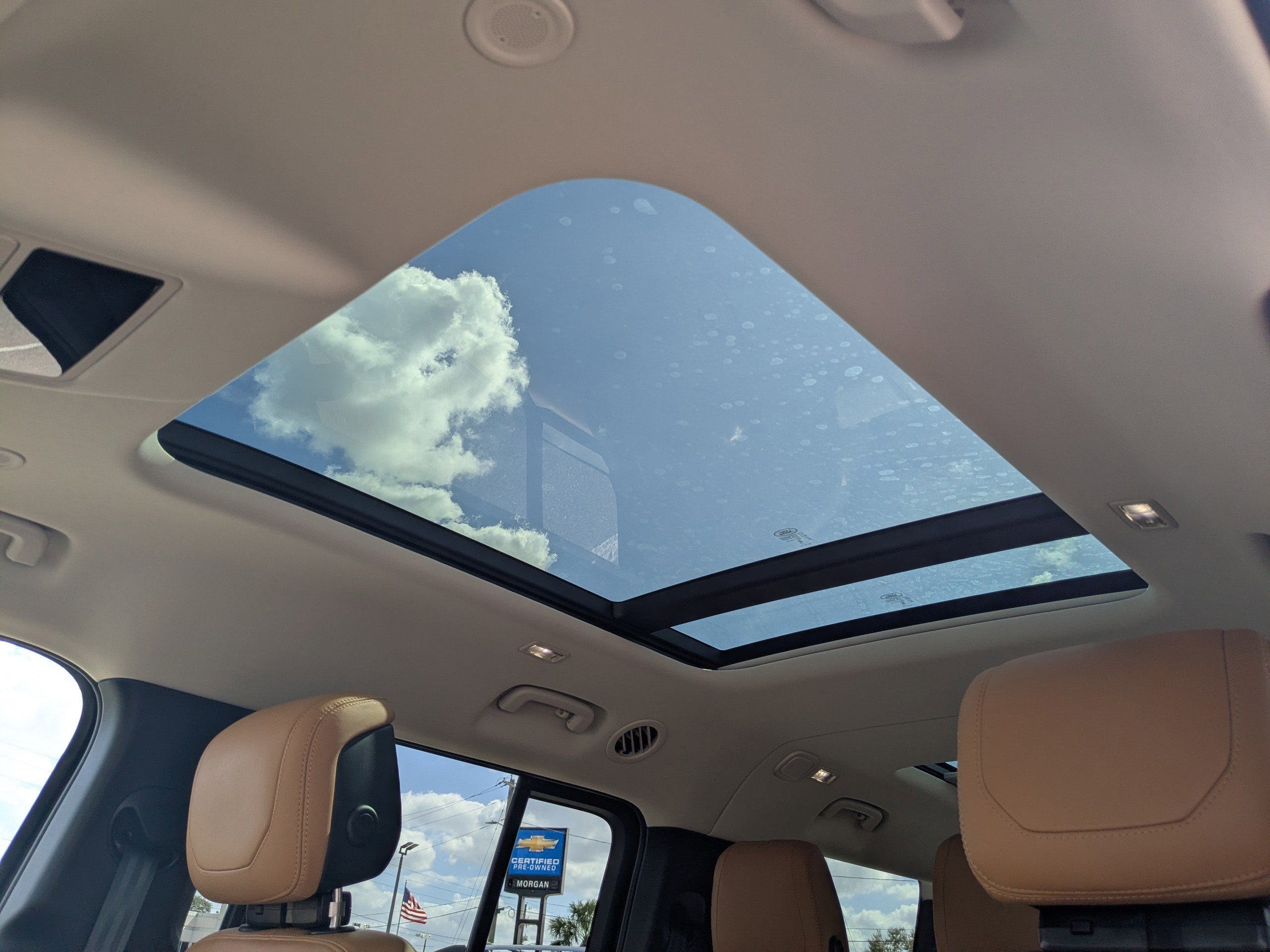 Used 2023 Land Rover Defender 130 First Edition image 23