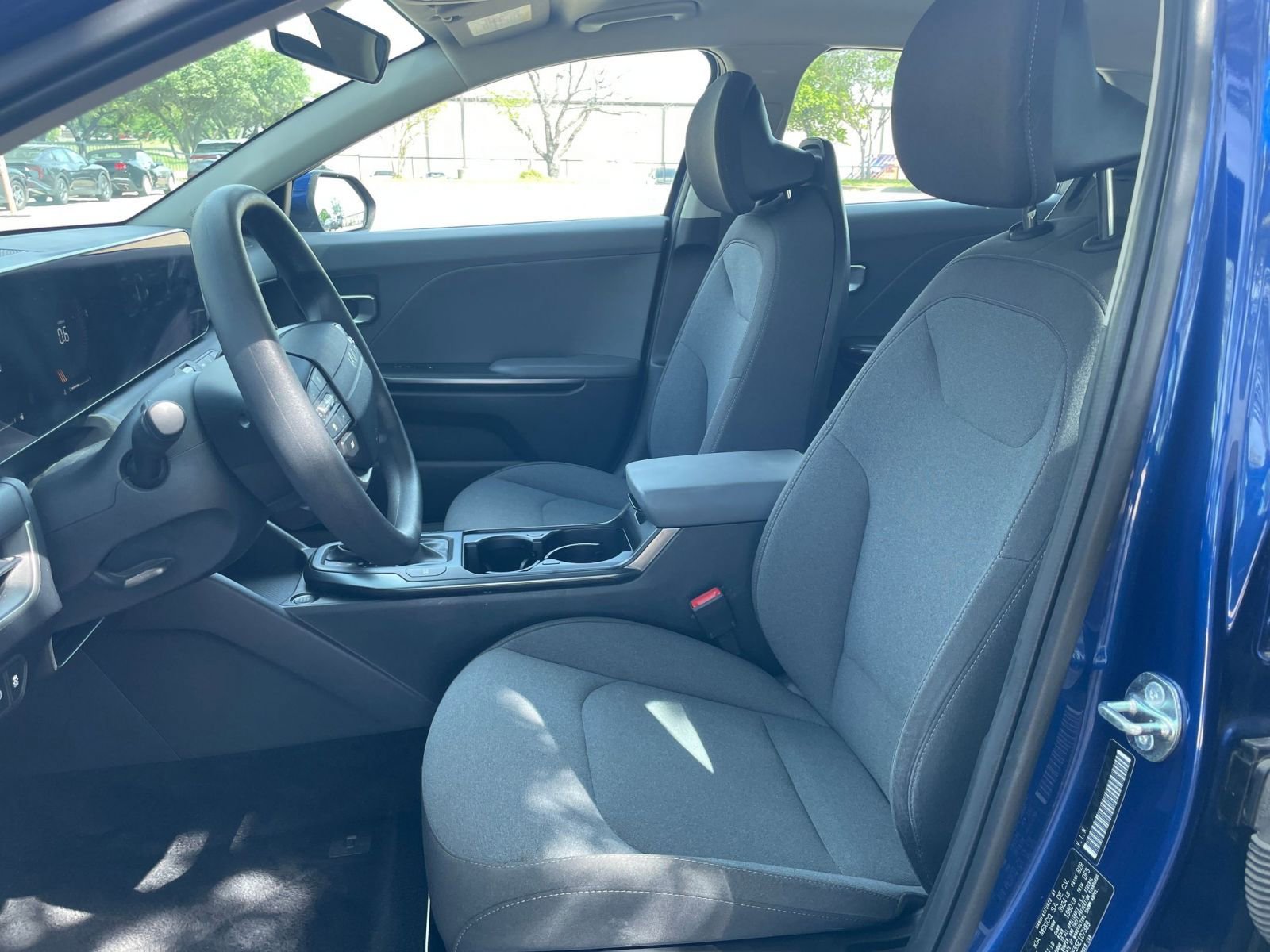 Used 2025 Kia K4 FWD image 30