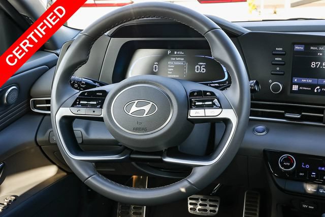 Used 2025 Hyundai Elantra Sport FWD image 16