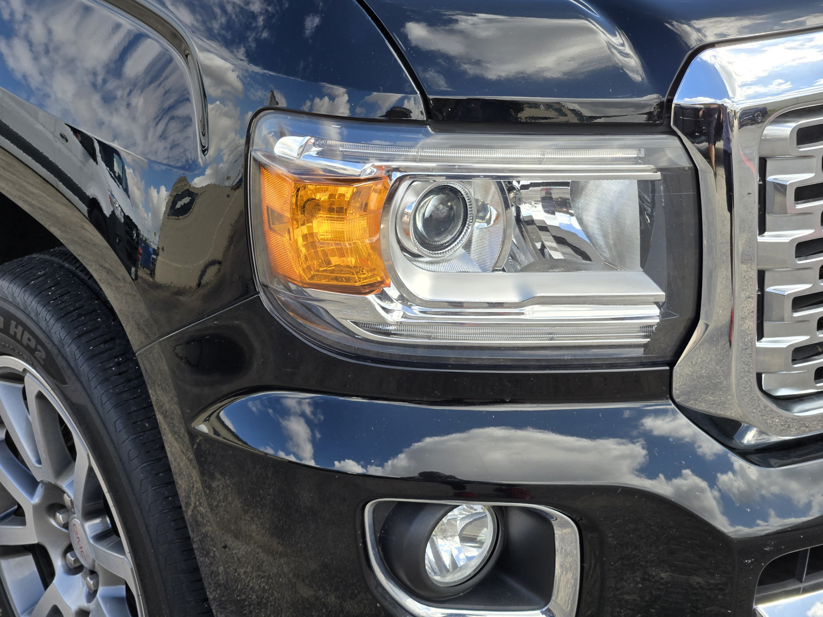 Used 2018 GMC Canyon Denali AWD/4WD image 31