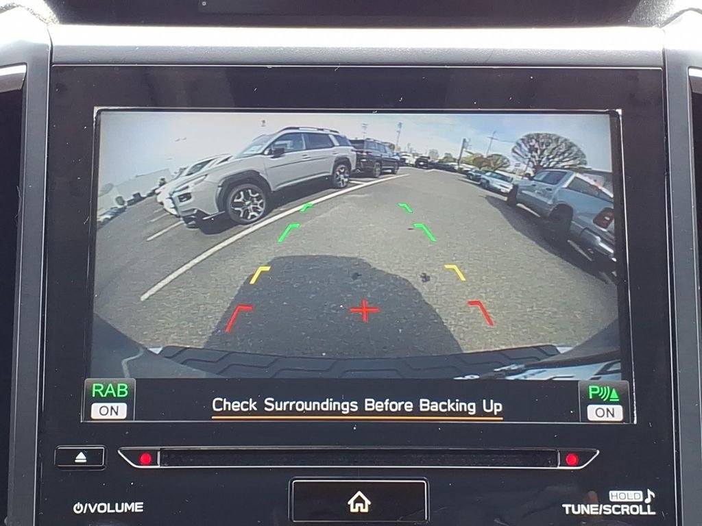 Used 2020 Subaru Forester Limited image 11