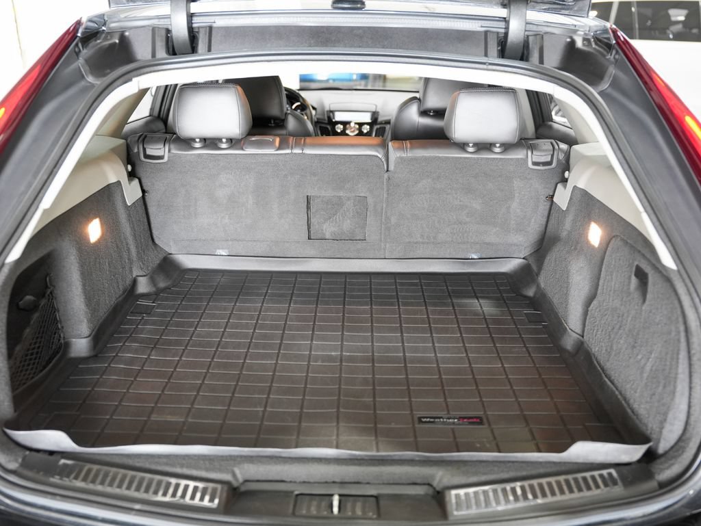 Used 2012 Cadillac CTS V w/ Wood Trim Package RWD image 41