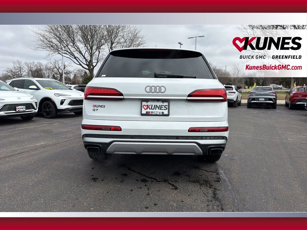Used 2025 Audi Q7 3.0T Premium Plus image 8
