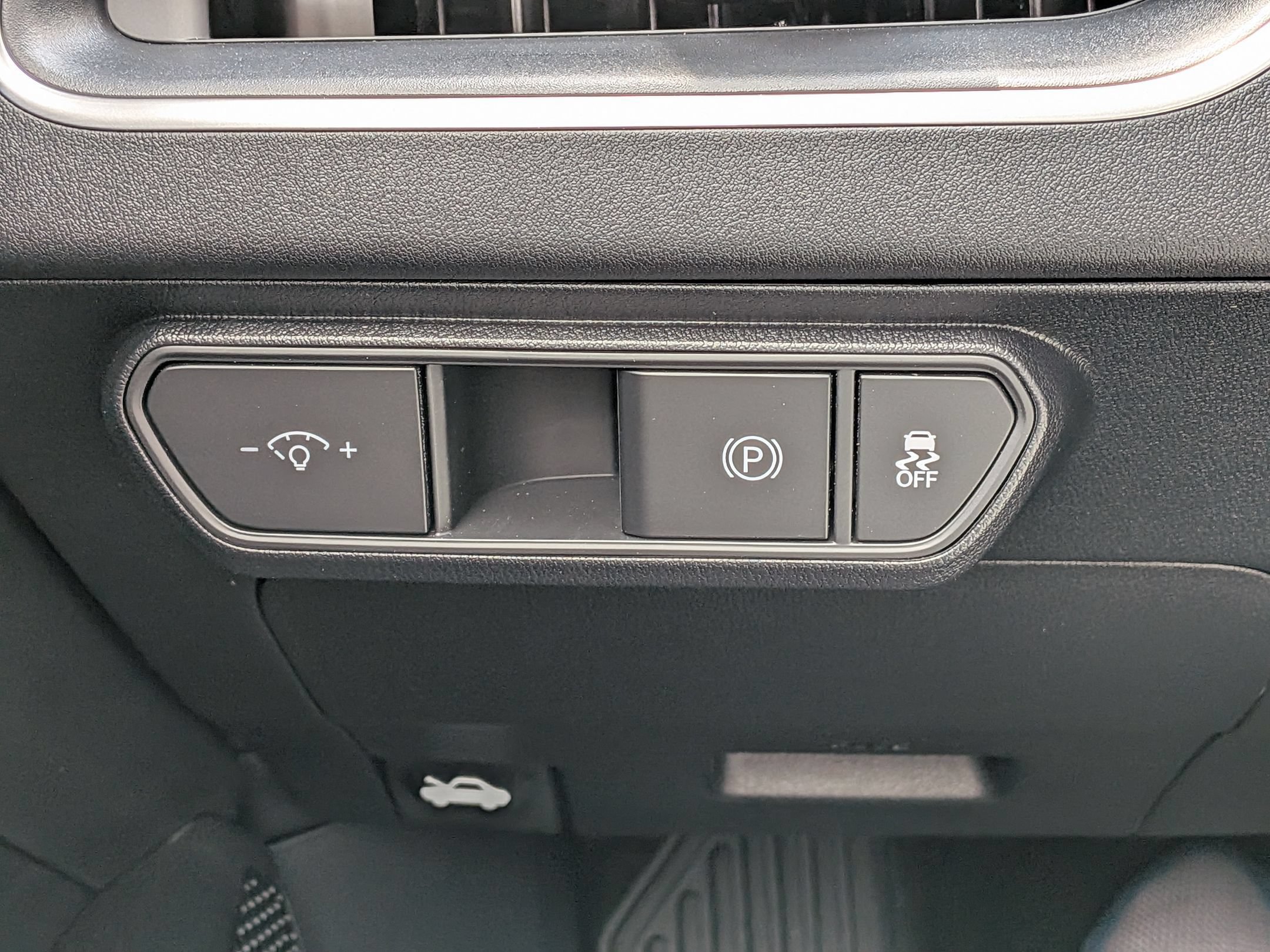 New 2026 Kia K4 FWD image 16