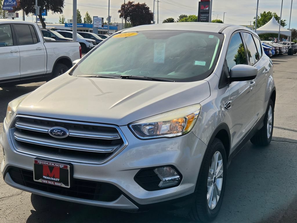 Used 2017 Ford Escape SE AWD/4WD image 7