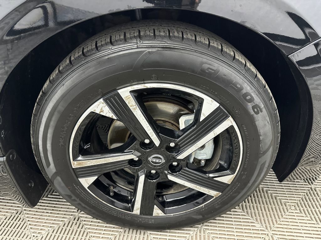 Used 2024 Nissan Sentra SV image 12