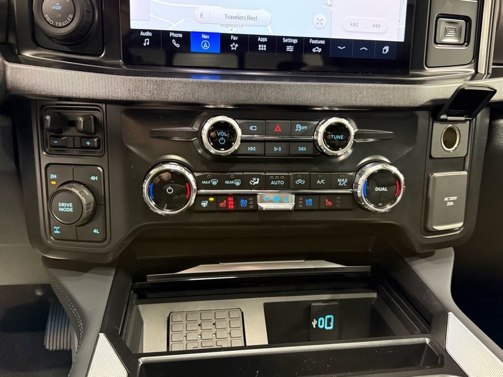 New 2026 Ford F250 Platinum image 19