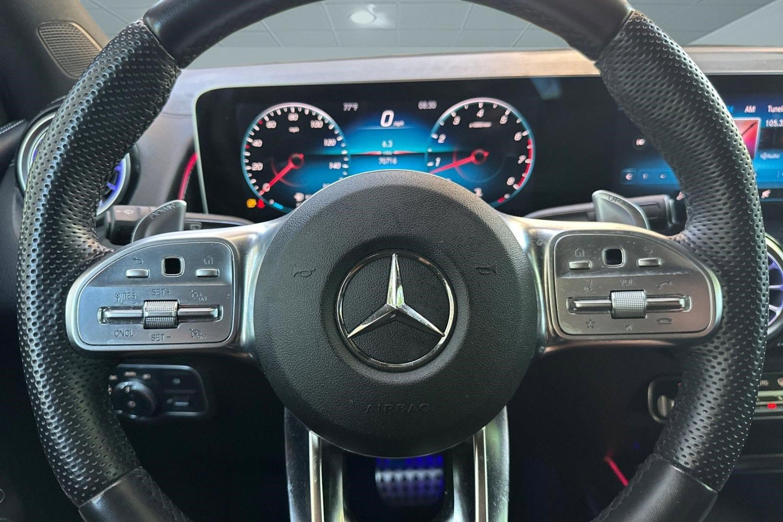 Used 2021 Mercedes-Benz GLB 35 AMG 4MATIC image 17