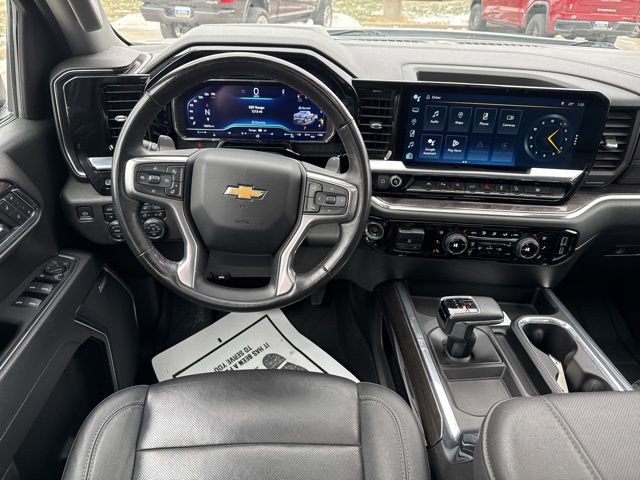 Used 2024 Chevrolet Silverado 1500 LTZ w/ LTZ Premium Package image 16