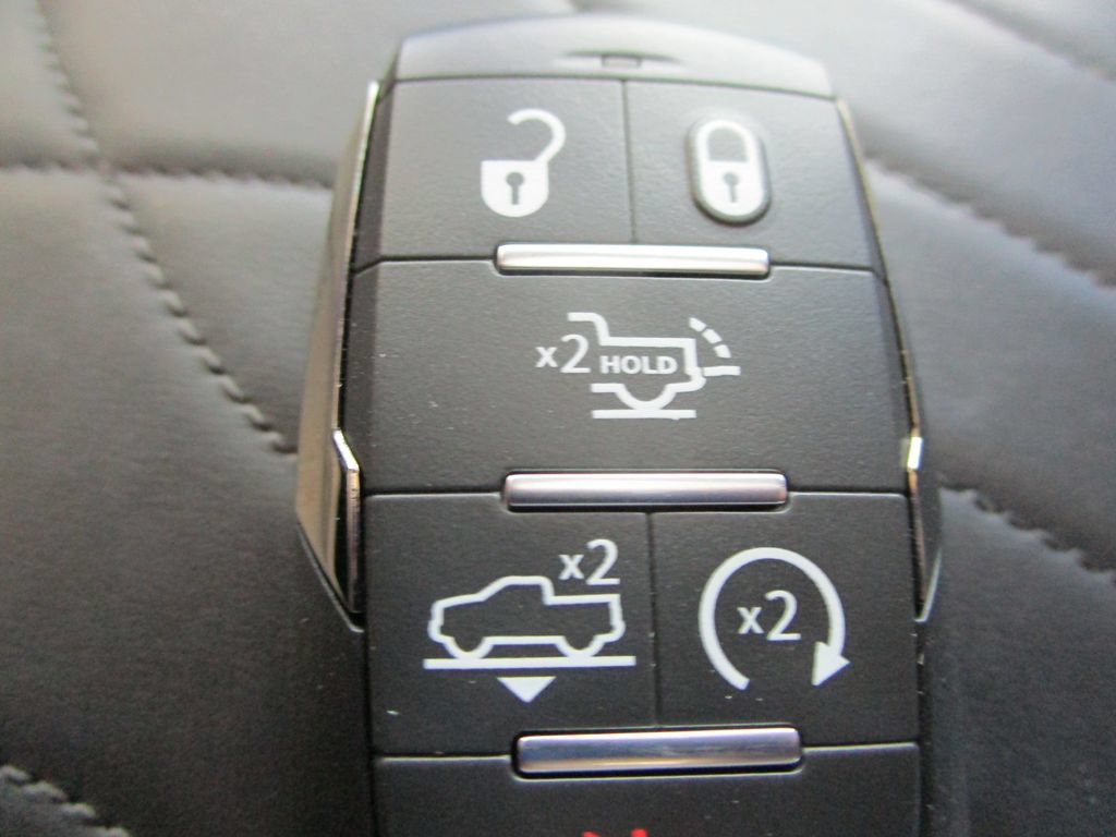 Used 2025 RAM 1500 Limited w/ Off Road Group AWD/4WD image 64