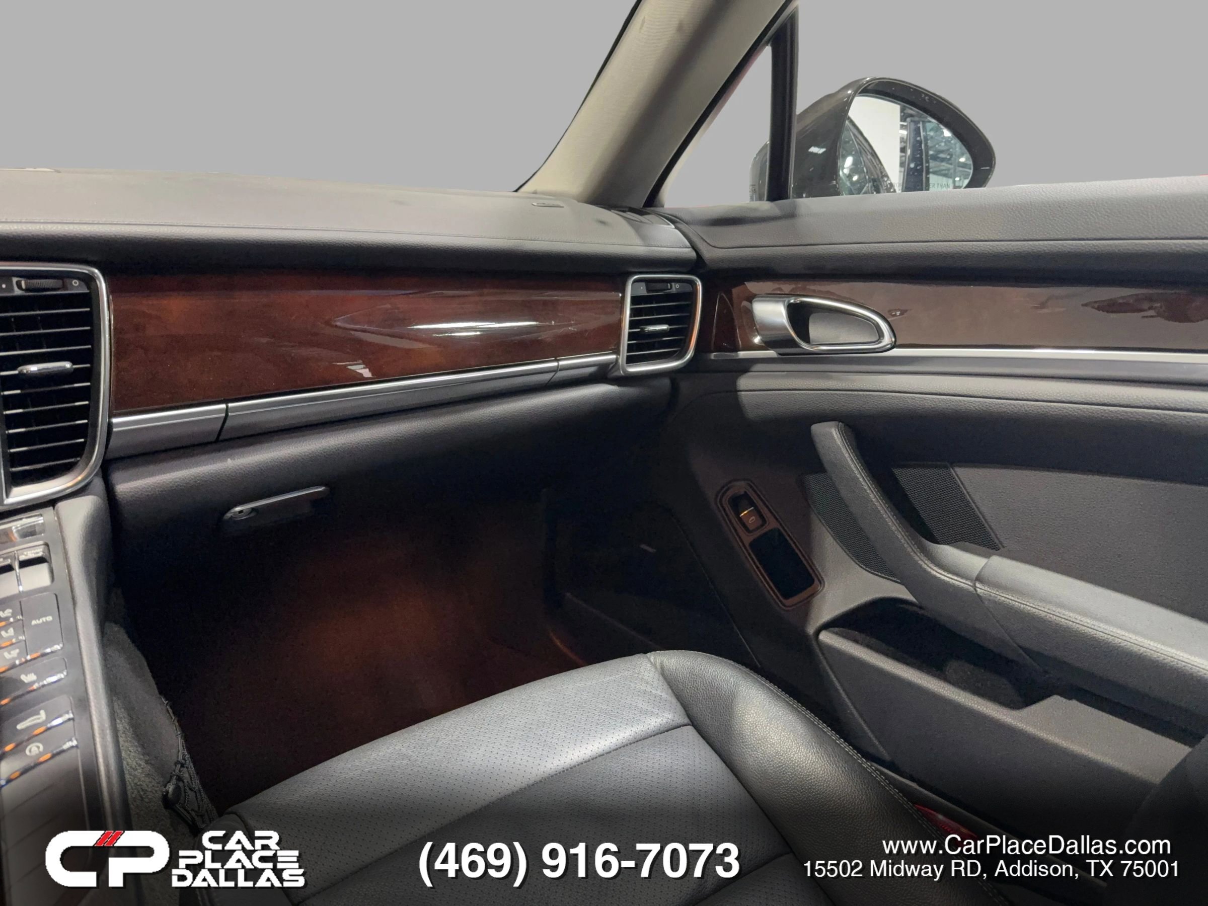 Used 2011 Porsche Panamera 4 AWD/4WD image 29