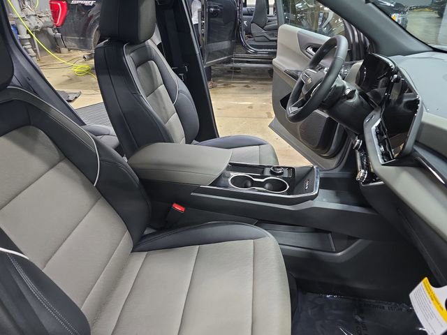 New 2026 Chevrolet Equinox LT w/ Convenience Package II image 12