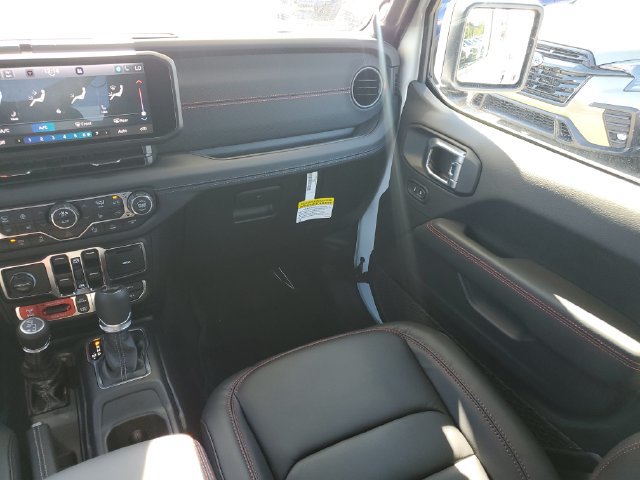 New 2027 Jeep Wrangler Unlimited Rubicon 392 AWD/4WD image 28