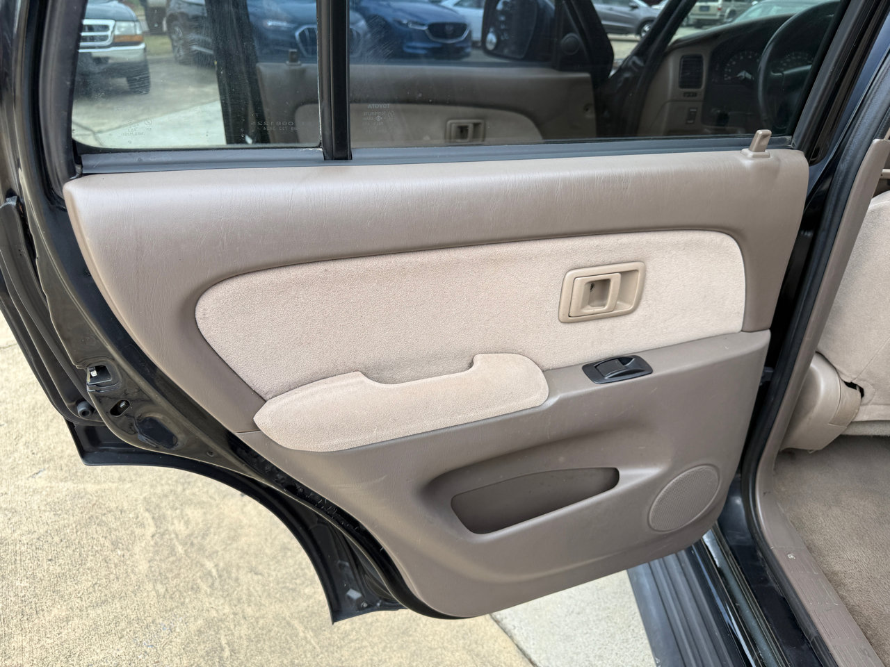 Used 2001 Toyota 4Runner SR5 image 21