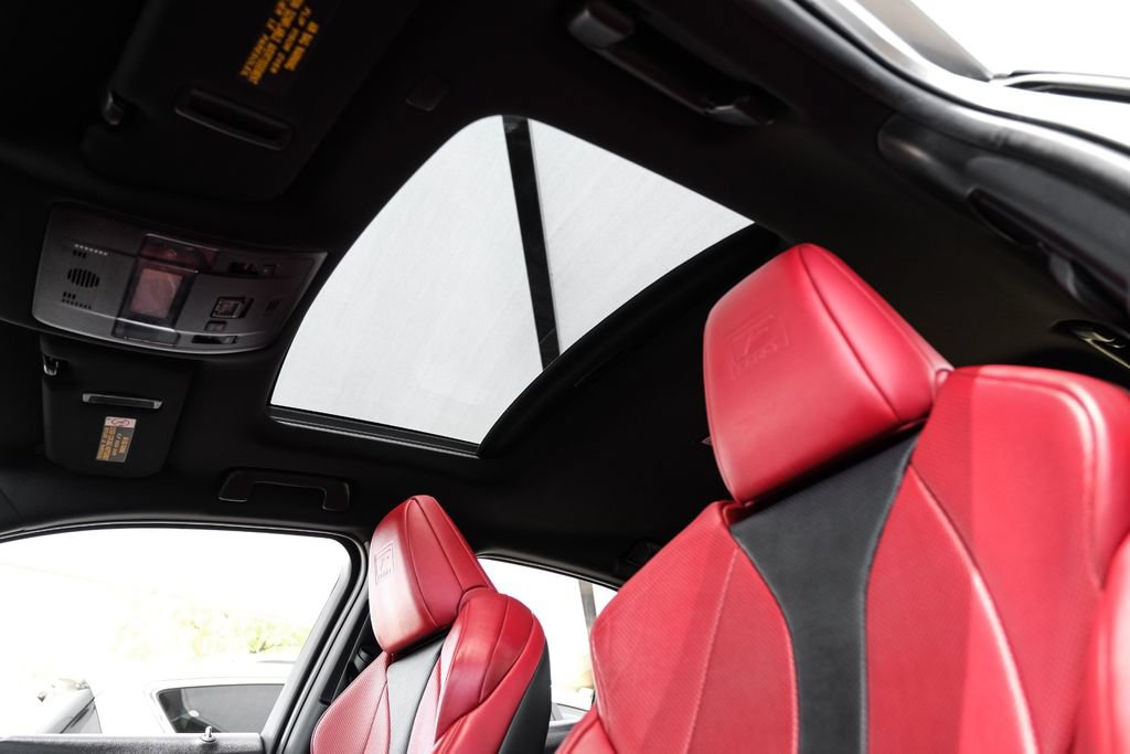 Used 2019 Lexus UX 200 F Sport w/ F Sport Premium Package FWD image 5