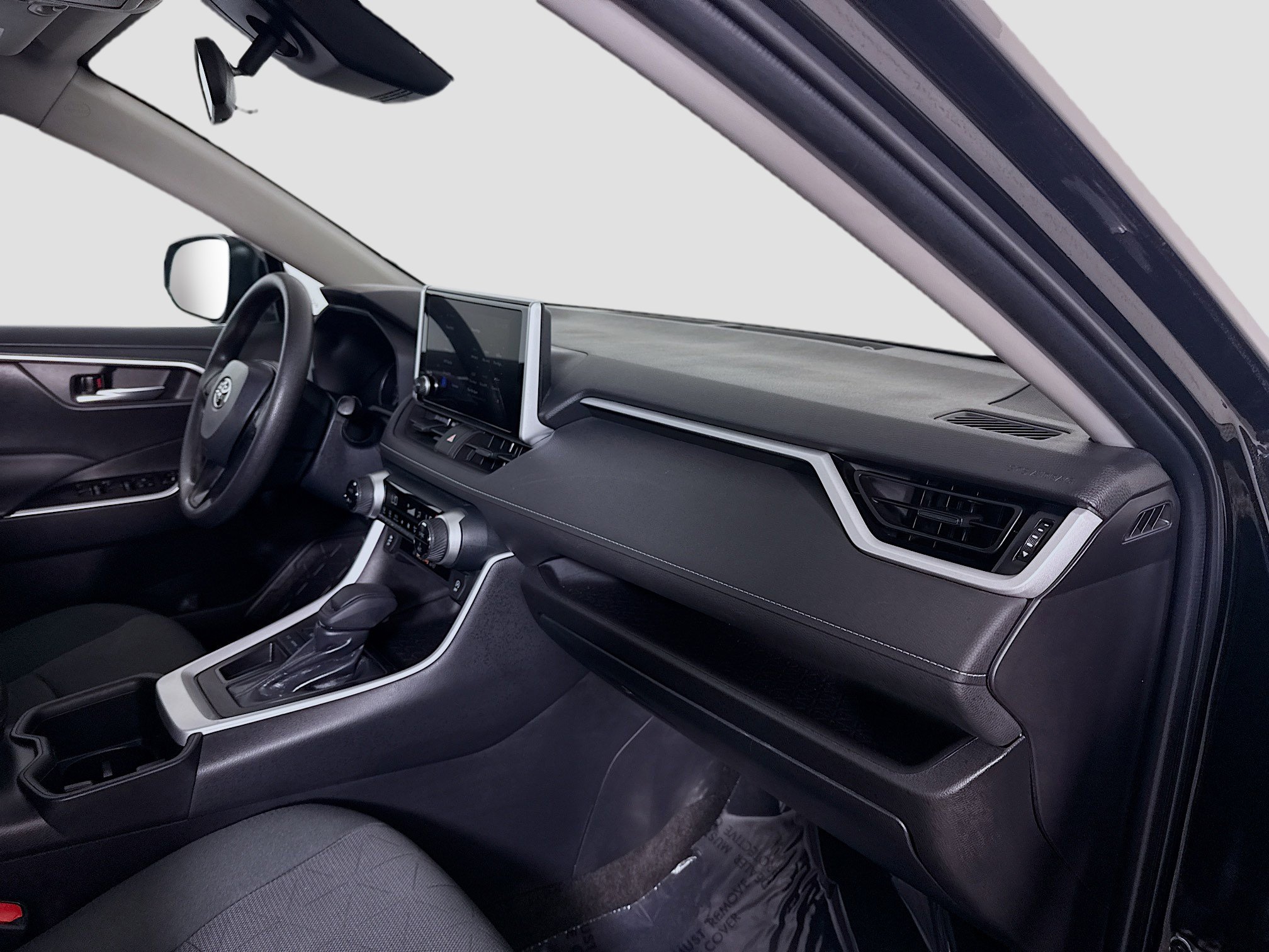 Used 2023 Toyota RAV4 XLE w/ Convenience Package image 30