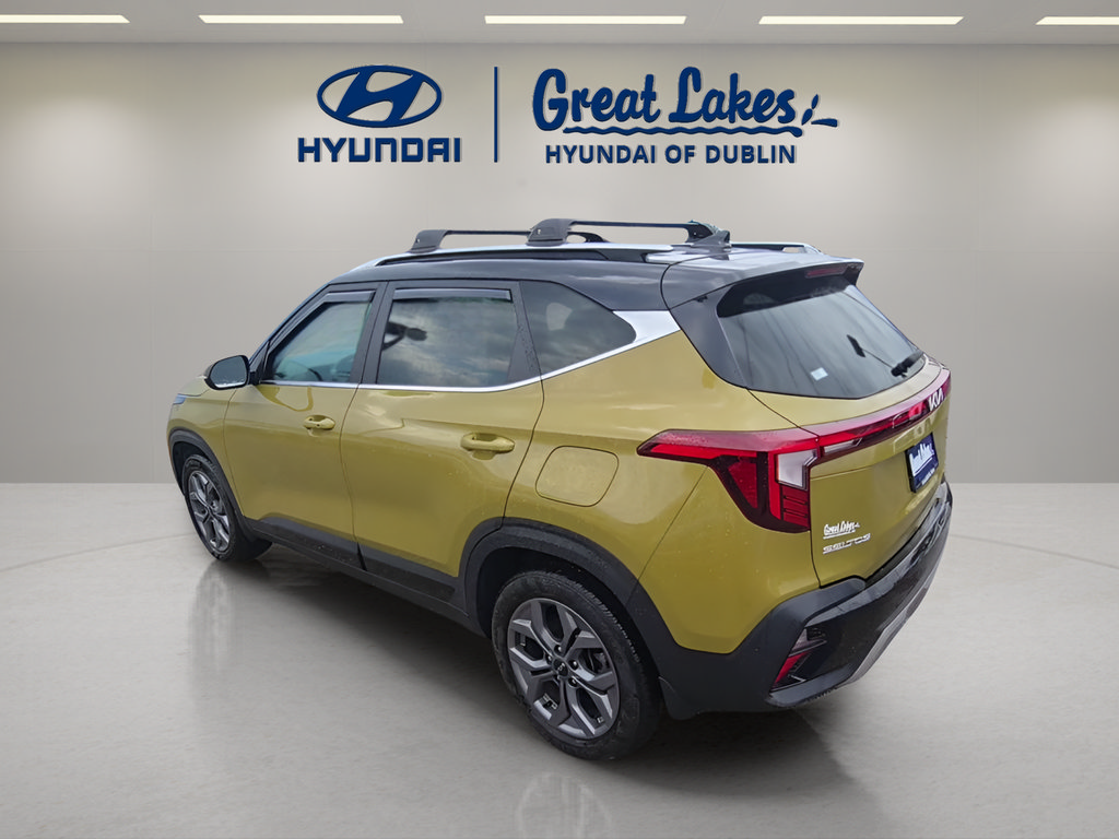 Used 2024 Kia Seltos S AWD/4WD image 3