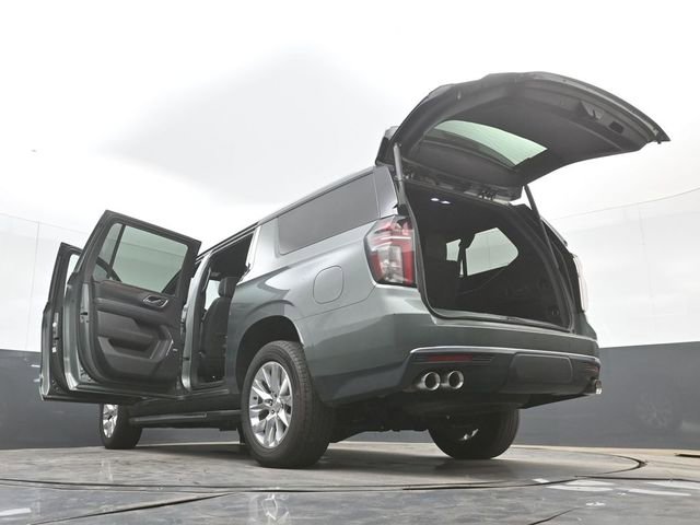 Used 2023 Chevrolet Suburban Premier image 57