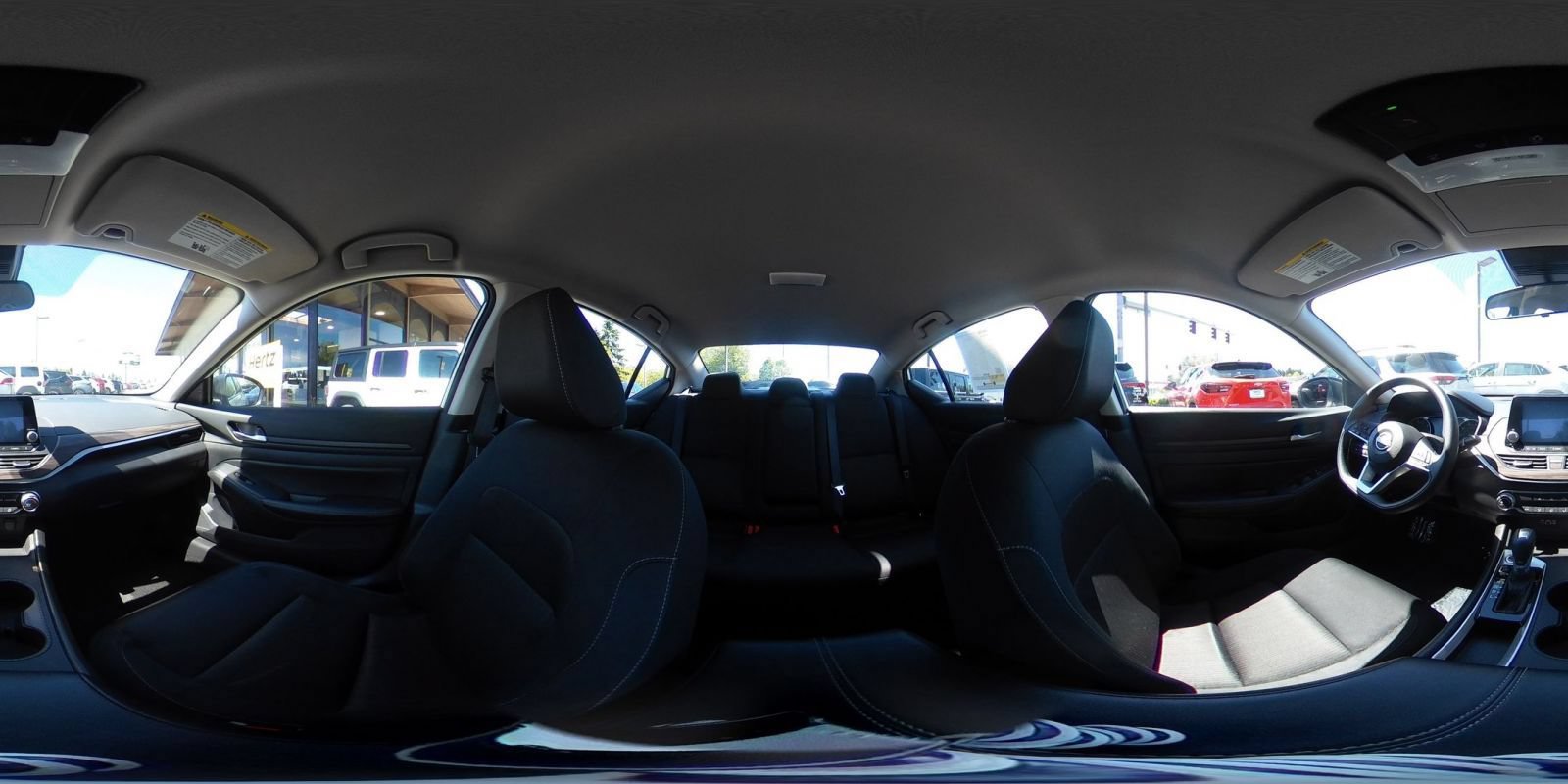 Used 2025 Nissan Altima 2.5 SV FWD image 38