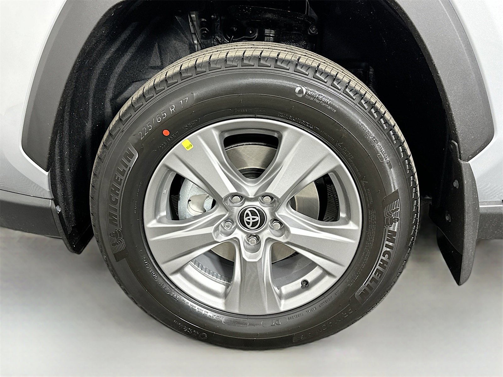 New 2025 Toyota RAV4 XLE image 32