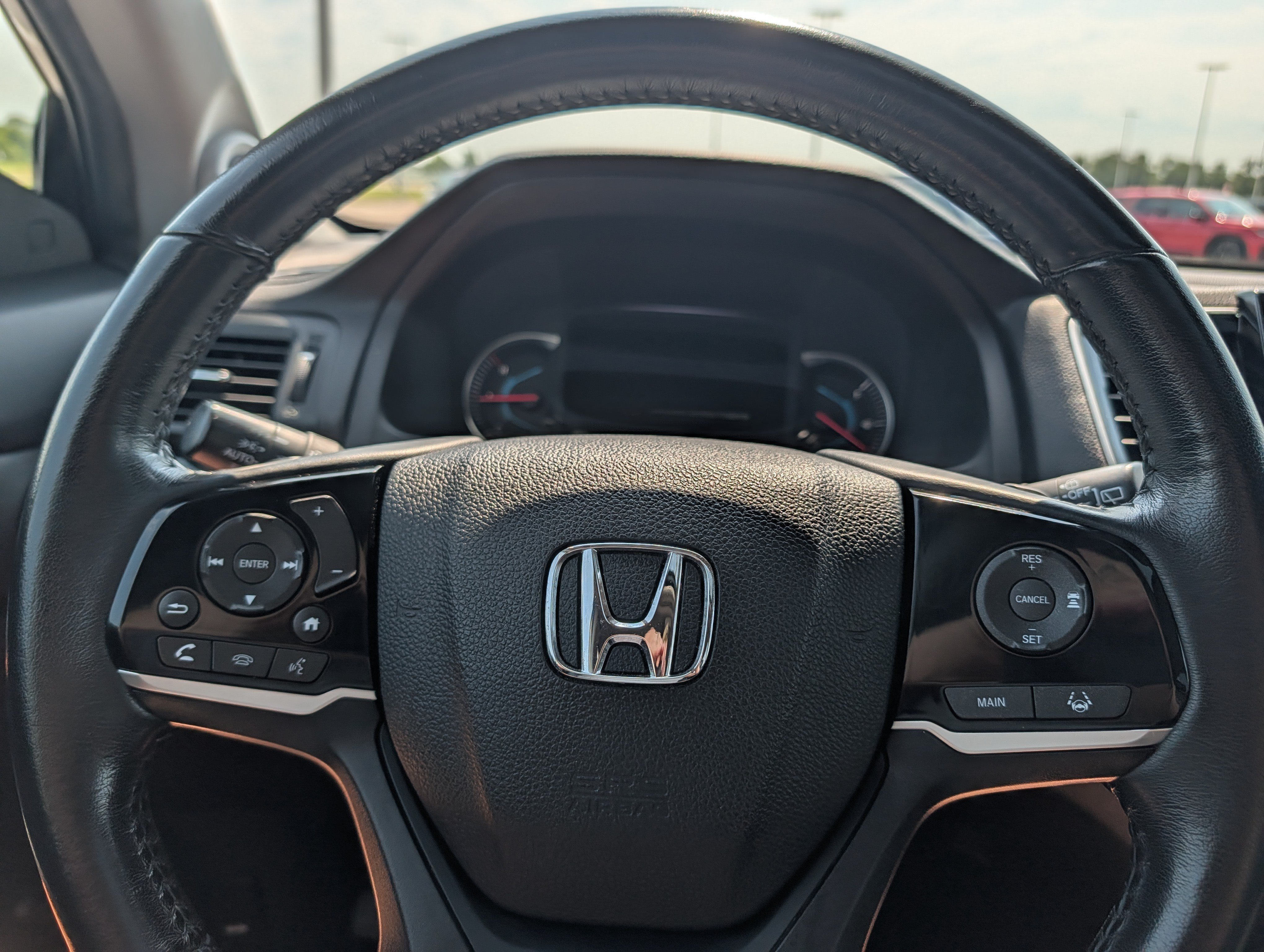 Used 2019 Honda Pilot Touring image 28