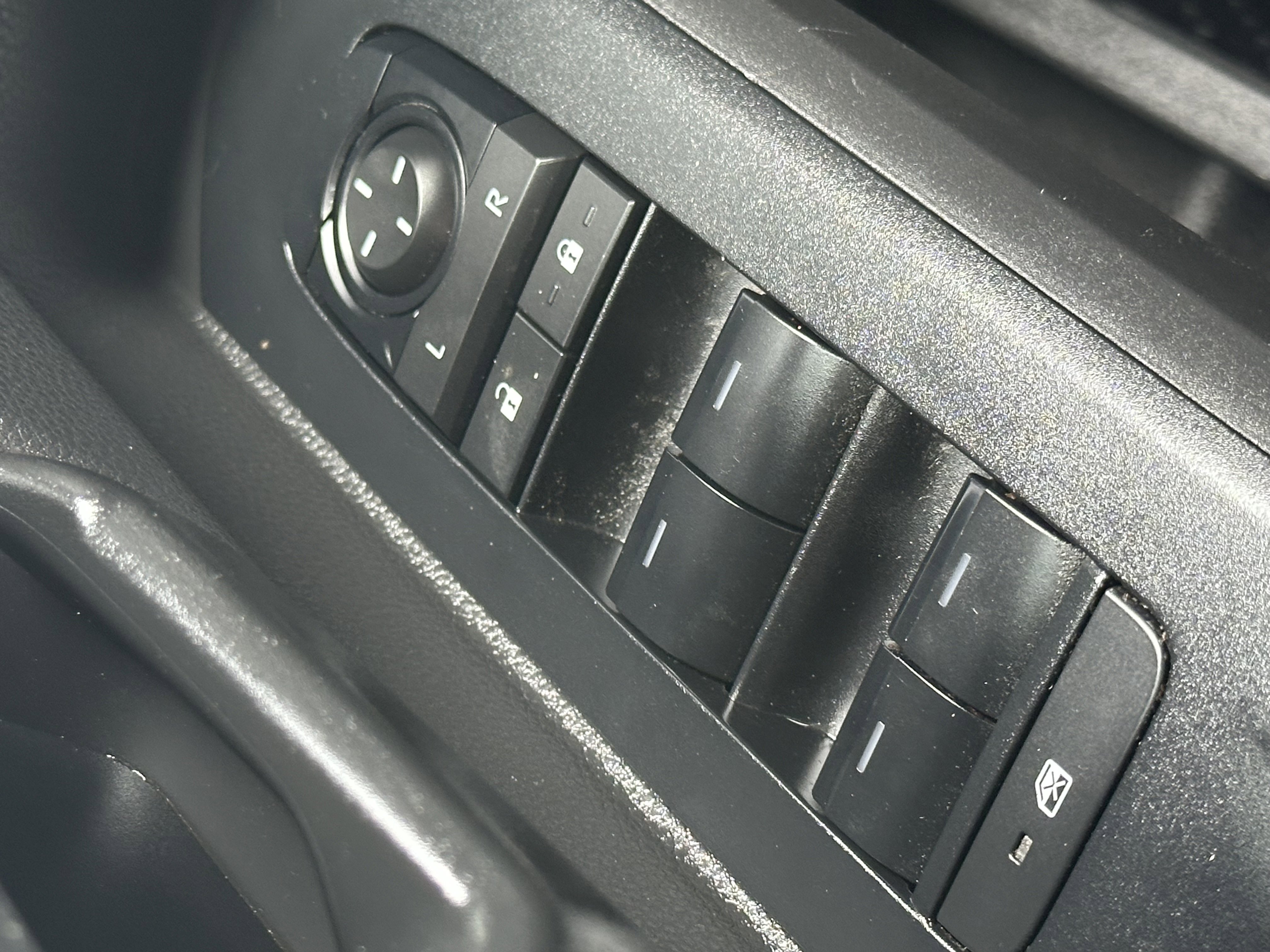 Used 2024 Toyota Tacoma SR5 image 44