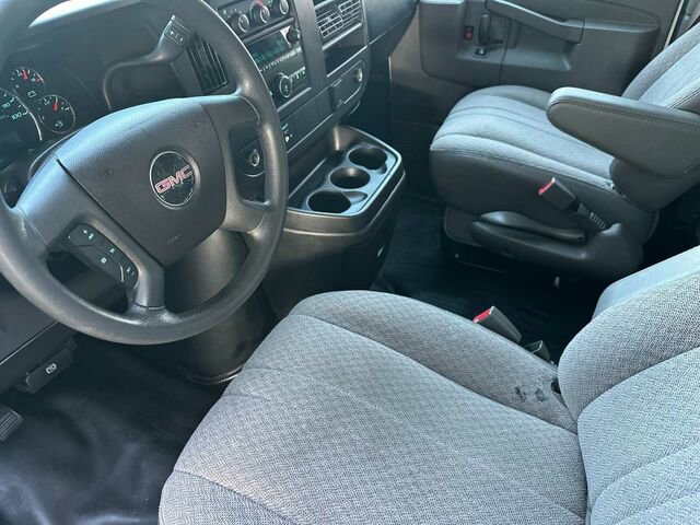 Used 2017 GMC Savana 2500 image 11
