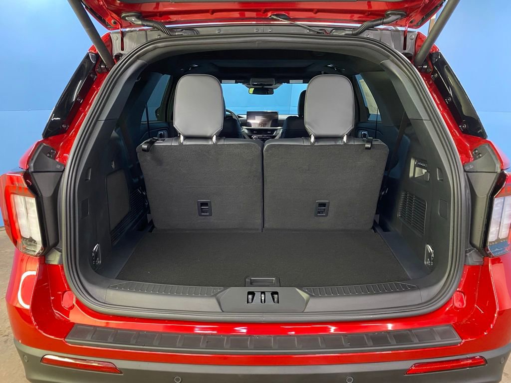 New 2026 Ford Explorer ST w/ Sun And Sound Package image 36