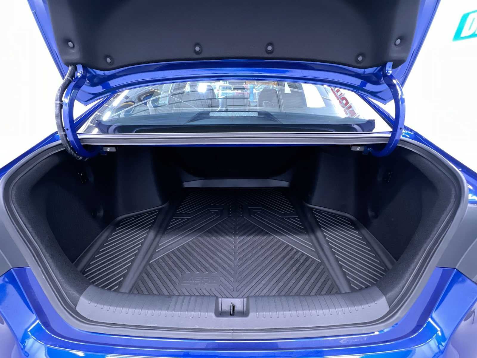 Used 2025 Honda Accord Sport image 42