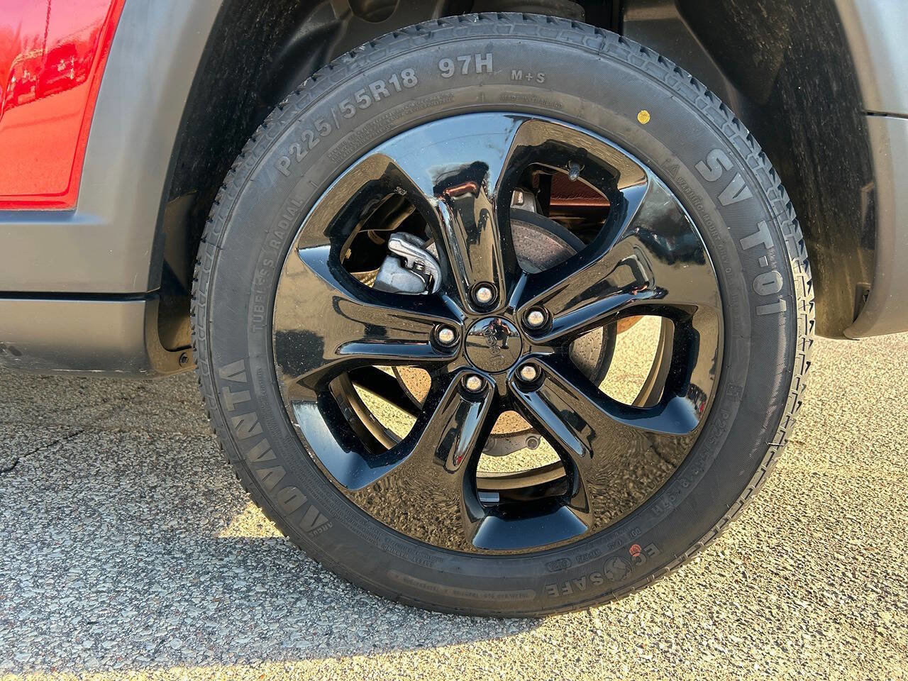 Used 2019 Jeep Compass Latitude image 20