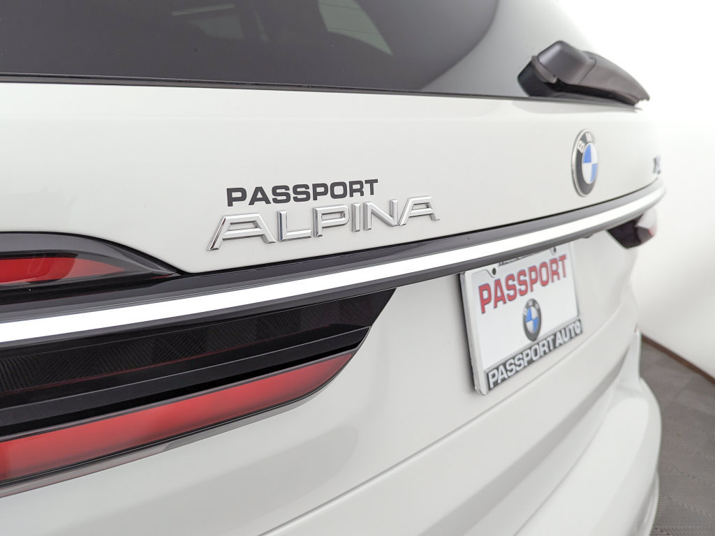 Used 2026 BMW ALPINA XB7 AWD/4WD image 11