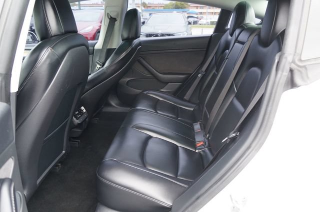 Used 2021 Tesla Model 3 Standard Range Plus RWD image 24