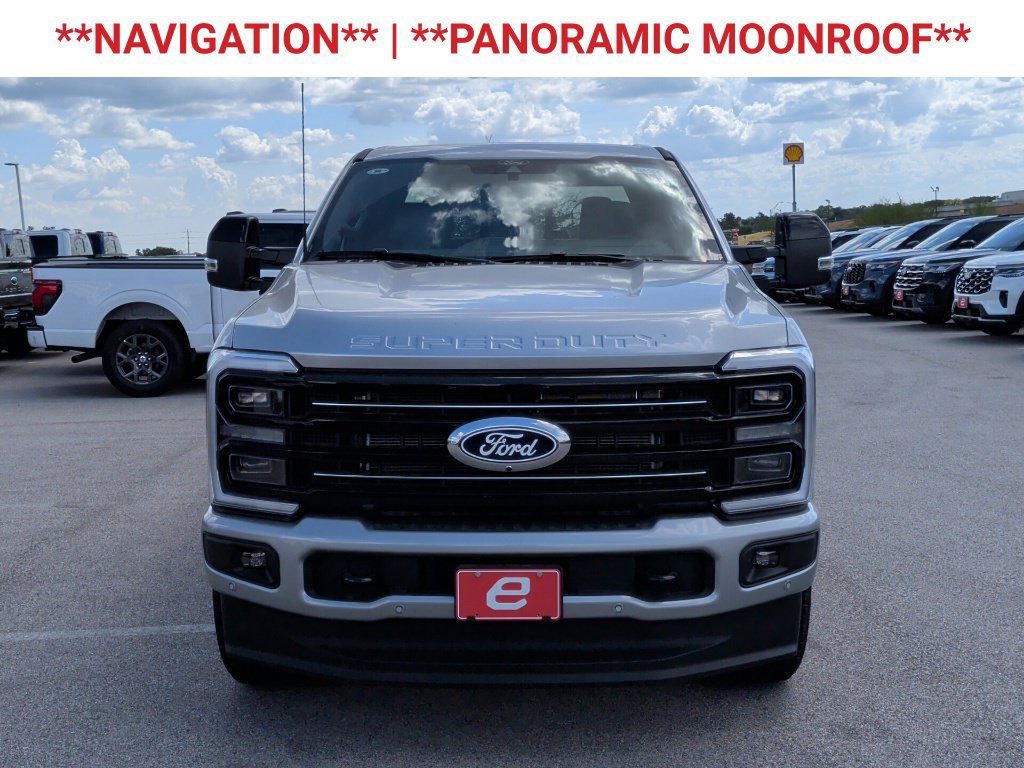 New 2027 Ford F250 Platinum w/ FX4 Off-Road Package AWD/4WD image 2