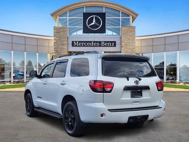 Used 2022 Toyota Sequoia TRD Sport AWD/4WD image 3