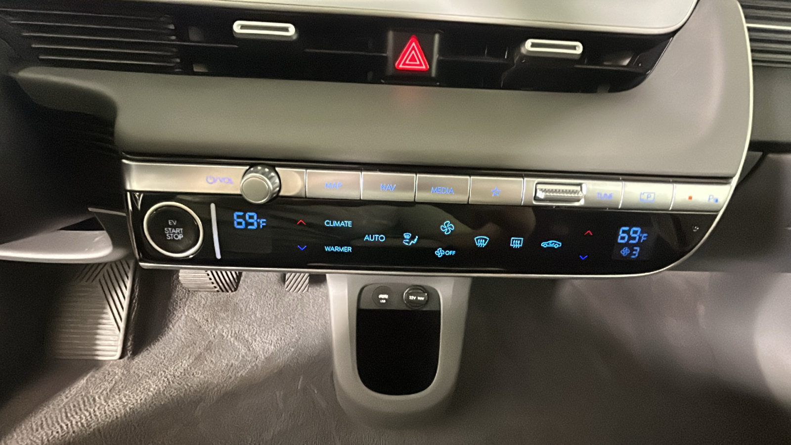 Used 2024 Hyundai Ioniq 5 SEL AWD/4WD image 27