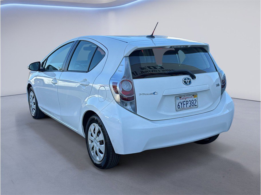Used 2012 Toyota Prius C Three image 4