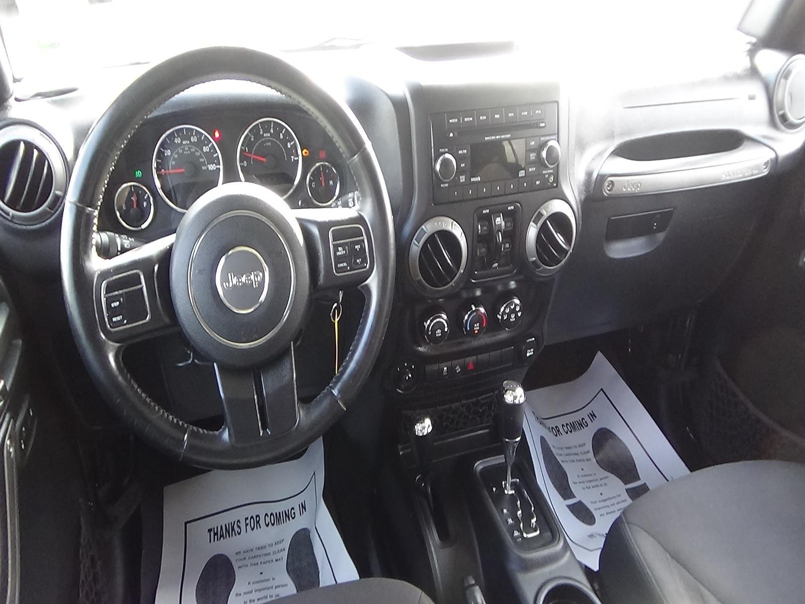 Used 2017 Jeep Wrangler Unlimited Sport w/ Quick Order Package 24S AWD/4WD image 13