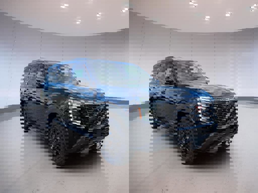 Used 2025 Nissan Armada PRO-4X w/ Pro-4X Premium Package image 1