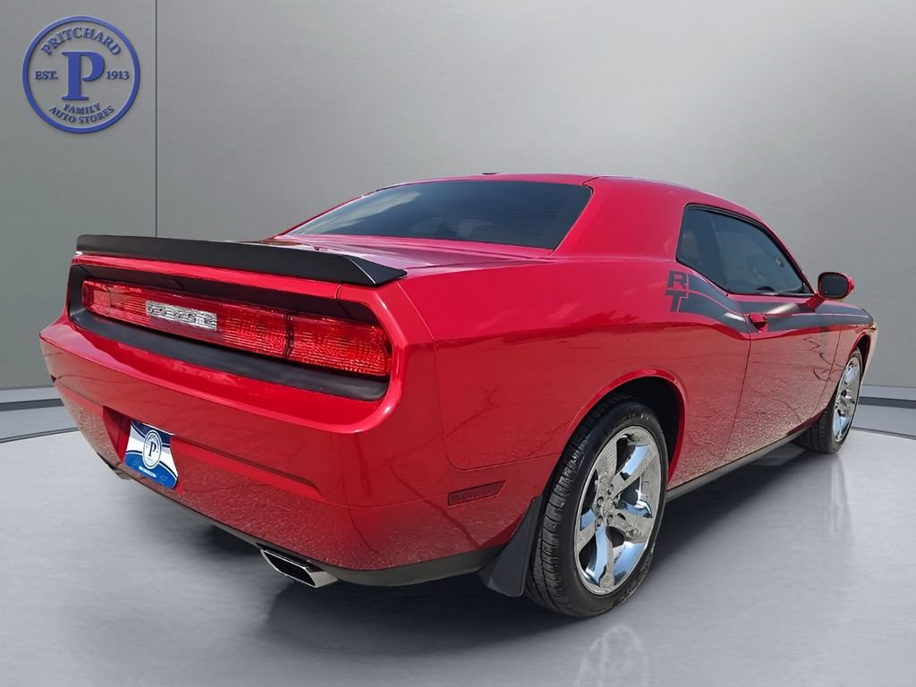 Used 2012 Dodge Challenger R/T Plus RWD image 7