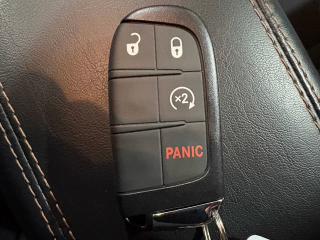 Used 2022 Jeep Compass Limited image 21