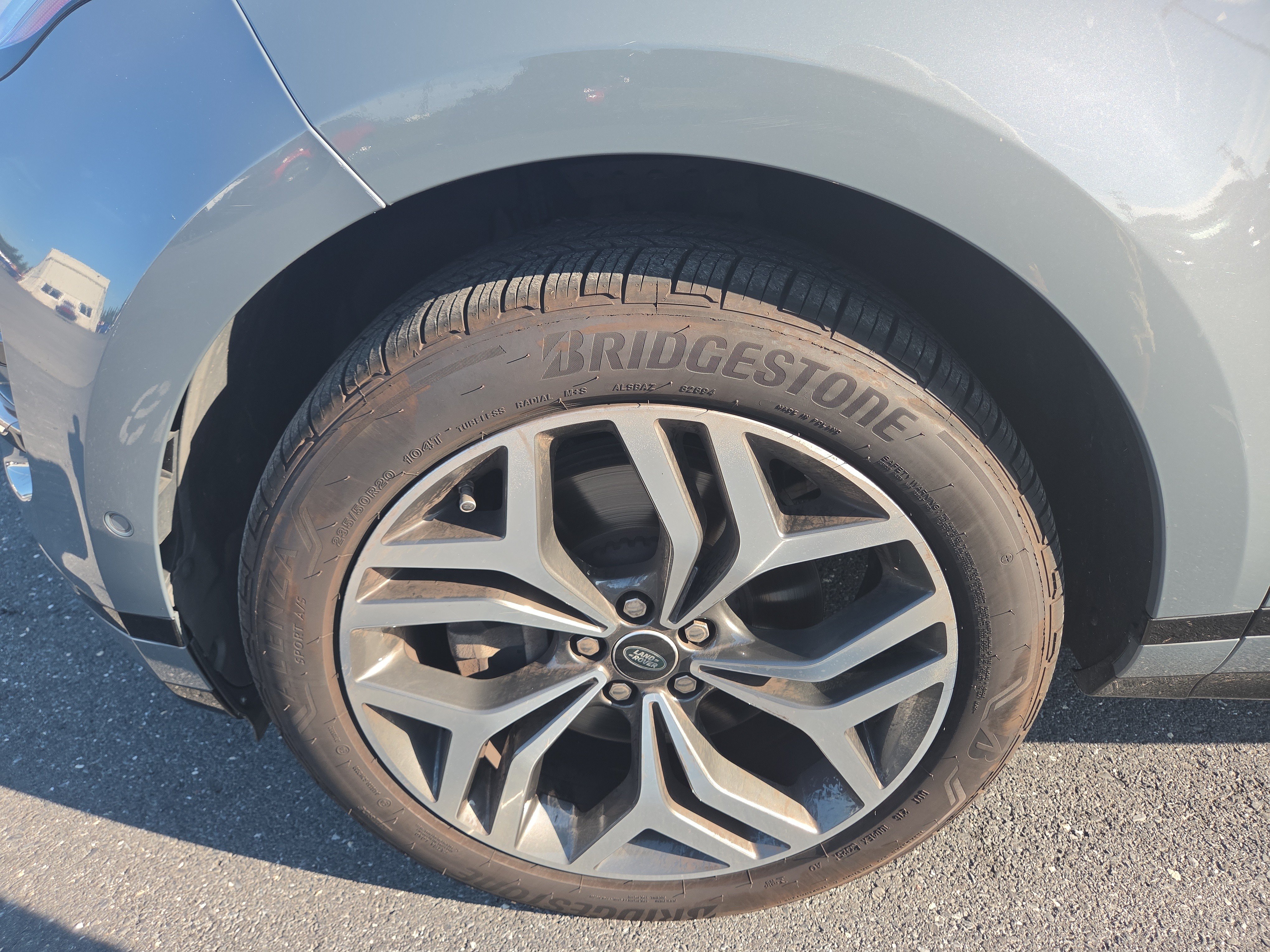 Used 2020 Land Rover Range Rover Evoque First Edition AWD/4WD image 25