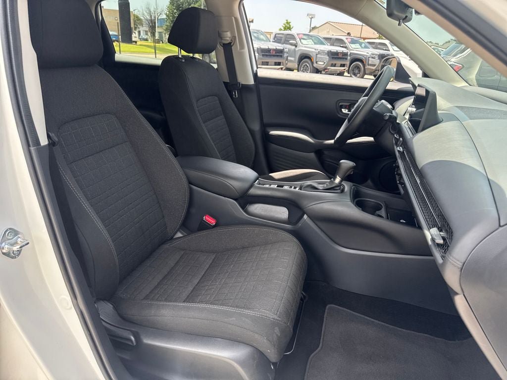 Used 2026 Honda HR-V LX image 11