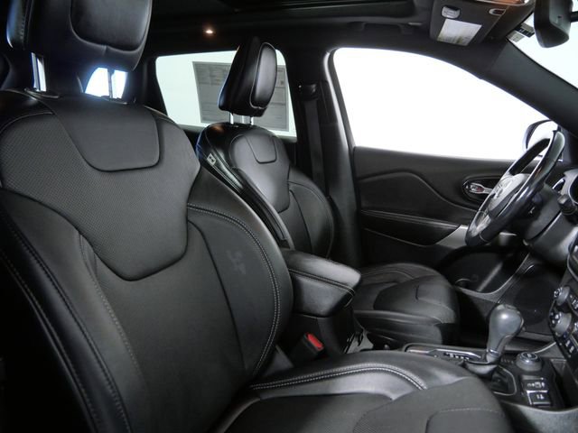 Used 2021 Jeep Cherokee Latitude Lux 80th Anniv w/ Quick Order Package 26U 80TH AWD/4WD image 11