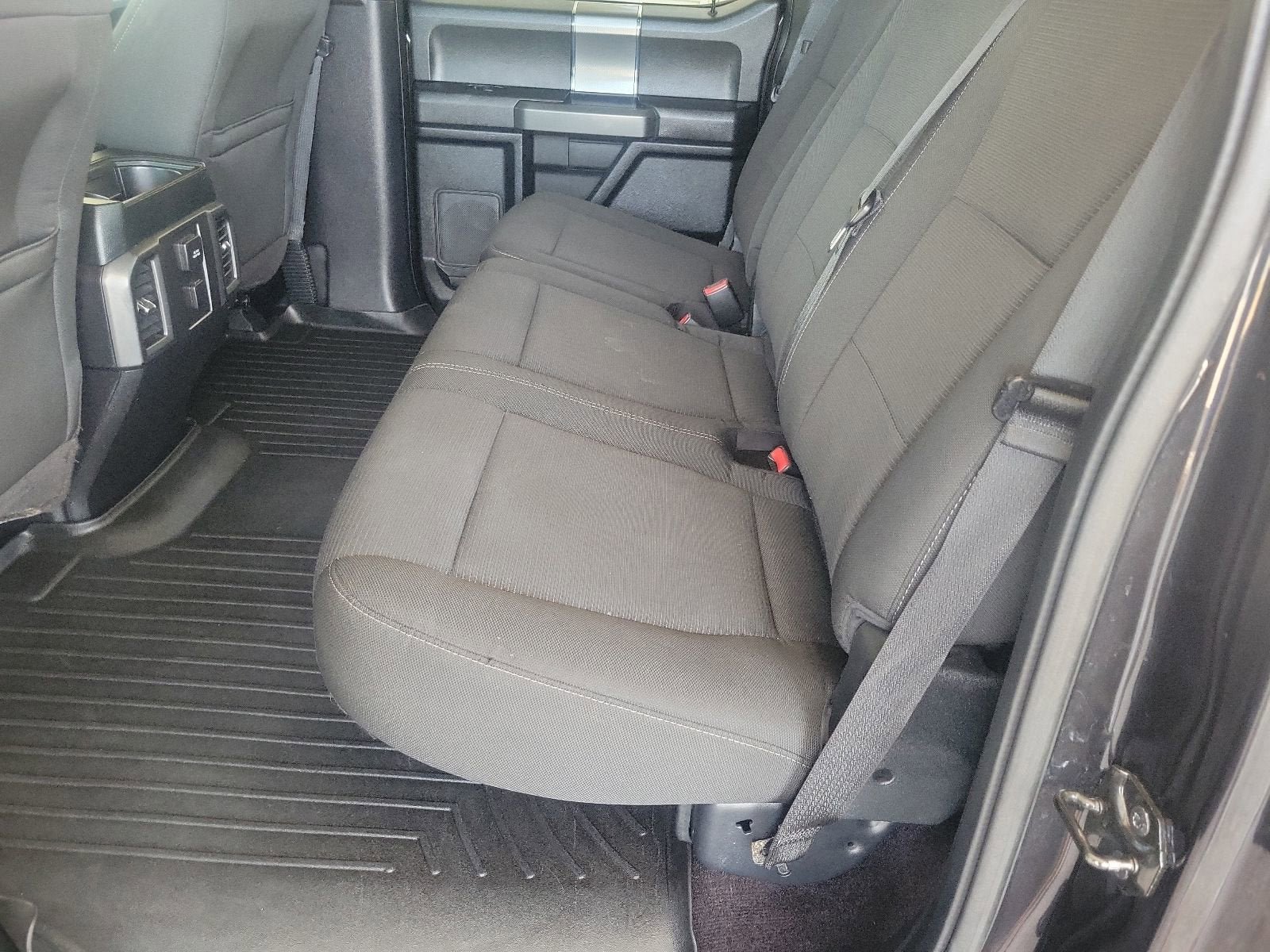 Used 2015 Ford F150 XLT w/ Equipment Group 301A Mid RWD image 14