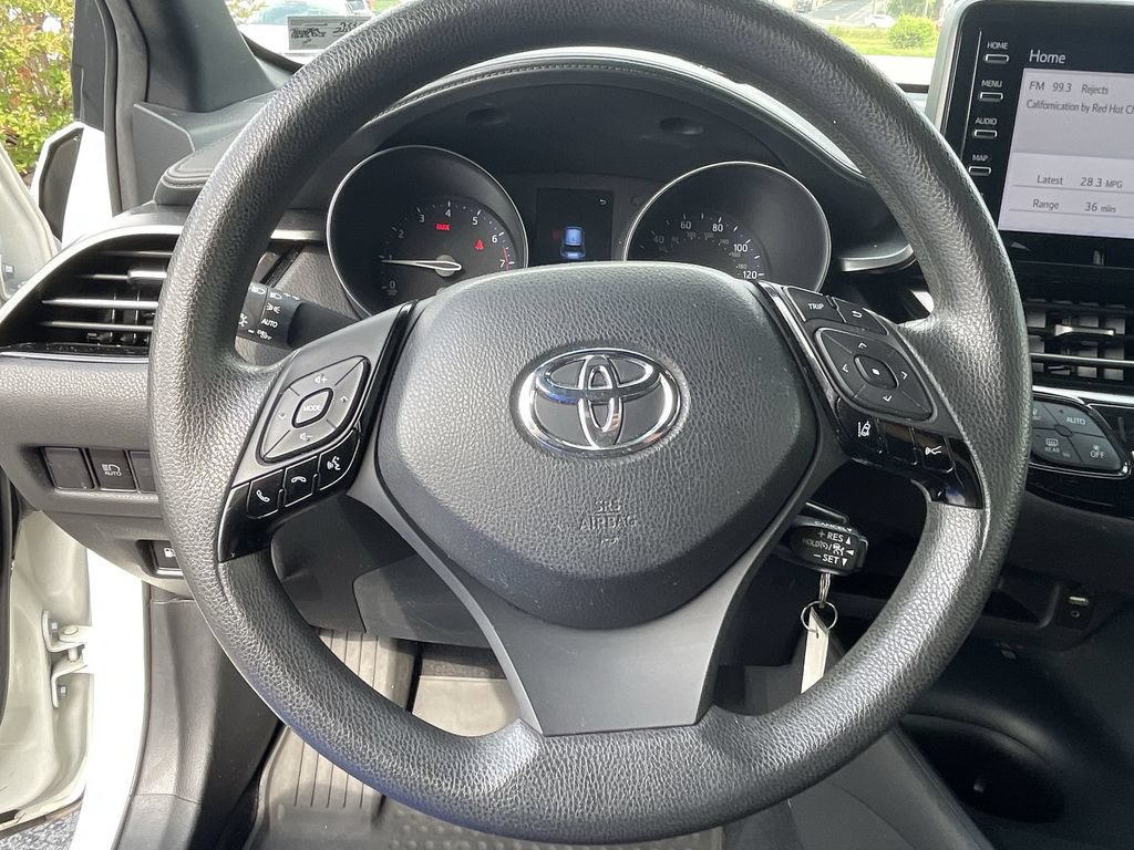 Used 2019 Toyota C-HR LE FWD image 14