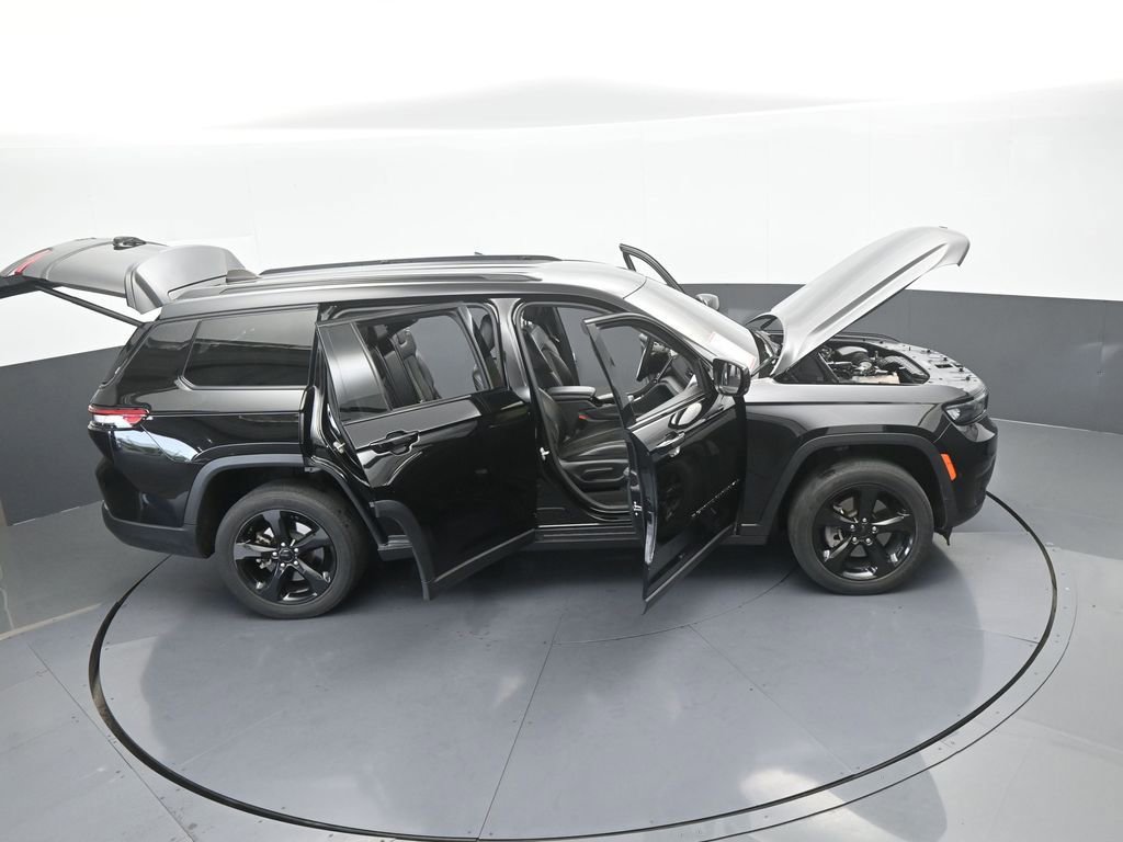 Used 2023 Jeep Grand Cherokee L Laredo image 66