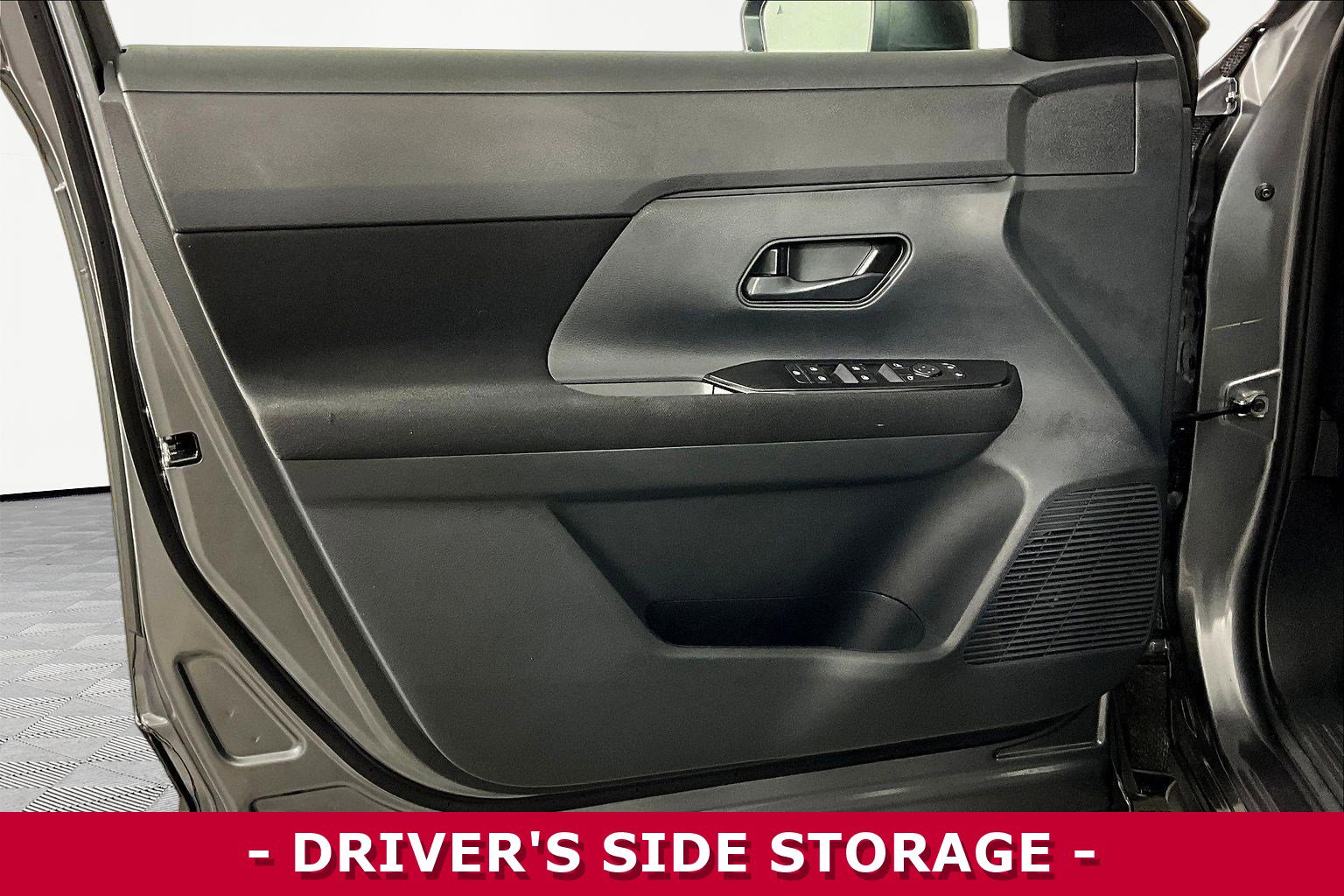 Certified 2025 Nissan Kicks S image 20