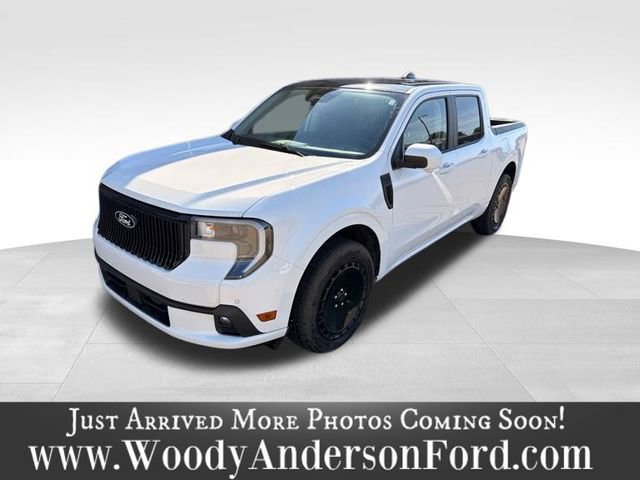 Used 2025 Ford Maverick Lobo AWD/4WD image 1