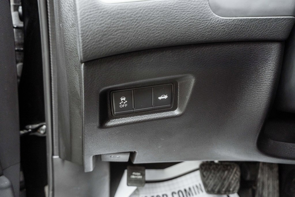 Used 2023 INFINITI Q50 Luxe image 20