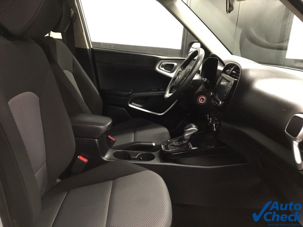 Used 2021 Kia Soul LX FWD image 33